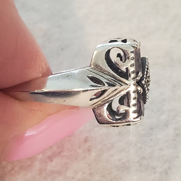 Sterling Silver Amethyst Gemstone Ring Size 7 - Picture 3 of 7